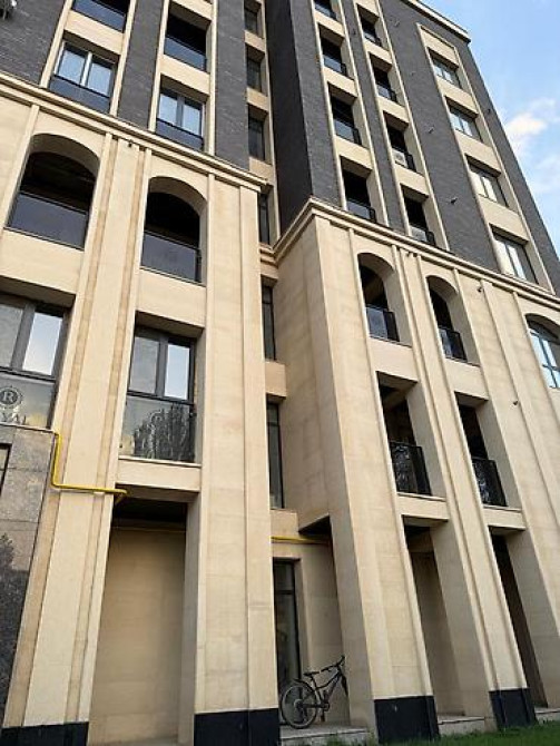 ЖК «Консул» 4 комнаты, 165 м², 4 этаж, Готовая под самоотделку Бишкек - изображение 5