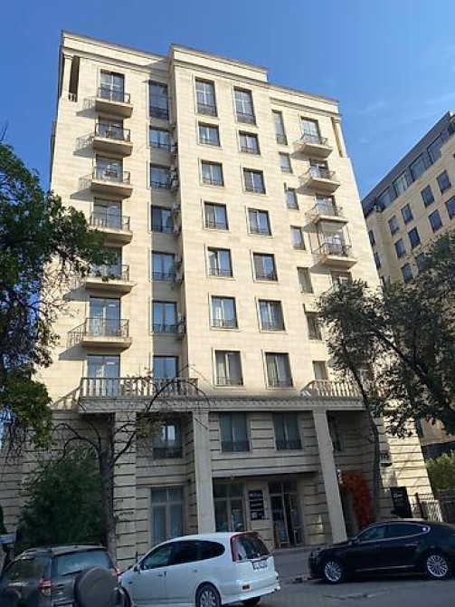 4 комнаты, 160 м², Элитка, 2 этаж, Готовая ПСО (под самоотделку) Бишкек - изображение 2