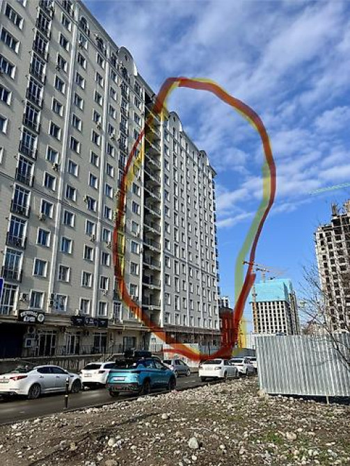 Продаю просторную 4 ком кв в мкр Асанбай ЖК Арт Сити Bishkek - photo 2