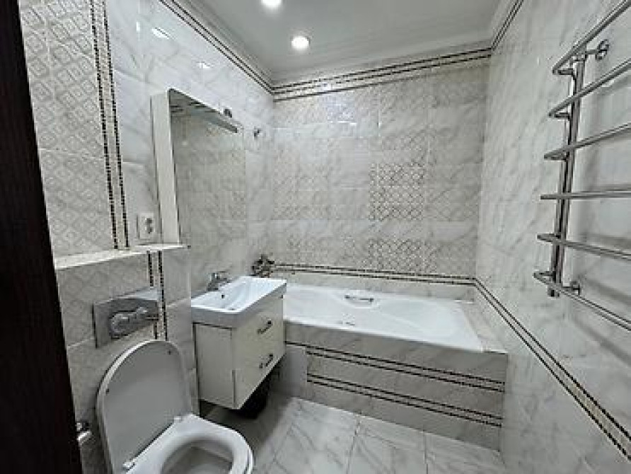 4 комнаты, 140 м², Элитка, 7 этаж, Евроремонт Bishkek - photo 18