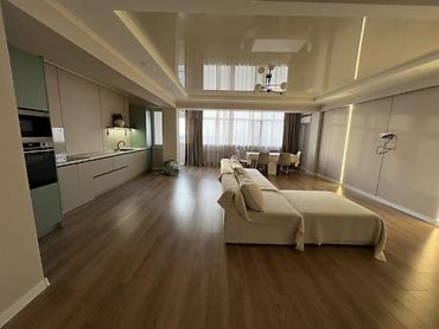 3 комнаты, 120 м², Элитка, 10 этаж, Евроремонт Бишкек - изображение 2