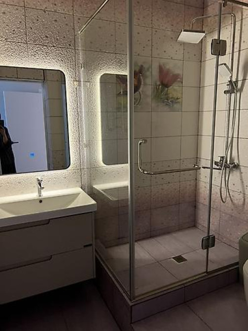 3 комнаты, 120 м², Элитка, 10 этаж, Евроремонт Бишкек - изображение 3