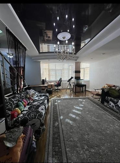 4 комнаты, 149 м², Индивидуалка, 1 этаж, Евроремонт Bishkek - photo 1