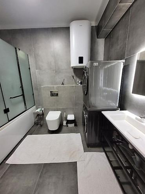 4 комнаты, 140 м², Элитка, 4 этаж, Евроремонт Бишкек - изображение 12