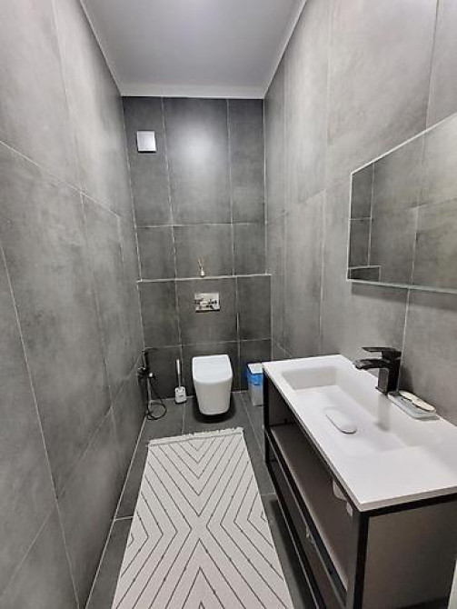 4 комнаты, 140 м², Элитка, 4 этаж, Евроремонт Бишкек - изображение 21