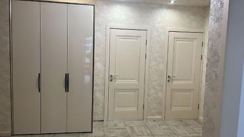 3 комнаты, 121 м², Элитка, 4 этаж, Евроремонт Бишкек - изображение 11