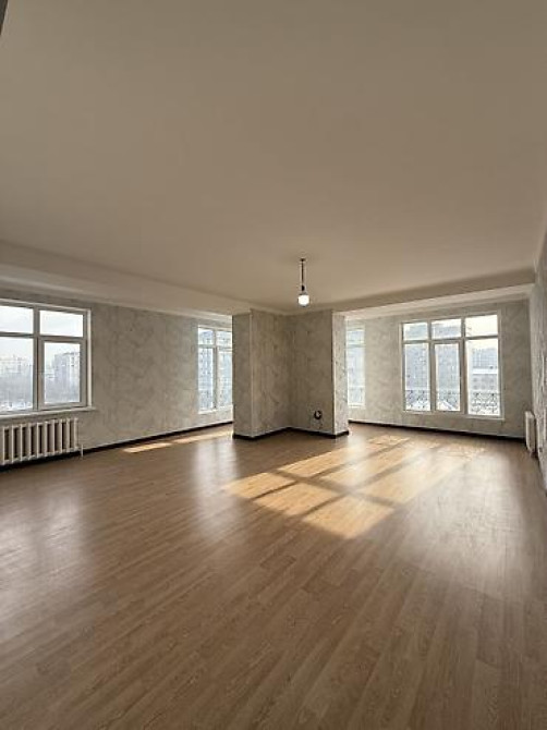 3 комнаты, 127 м², Элитка, 7 этаж, Евроремонт Бишкек - изображение 12