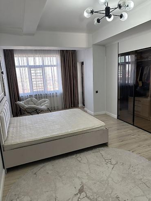 3 комнаты, 126 м², Элитка, 10 этаж, Евроремонт Бишкек - изображение 9