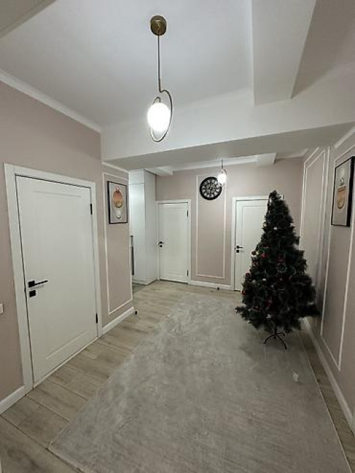 3 комнаты, 126 м², Элитка, 10 этаж, Евроремонт Бишкек - изображение 1