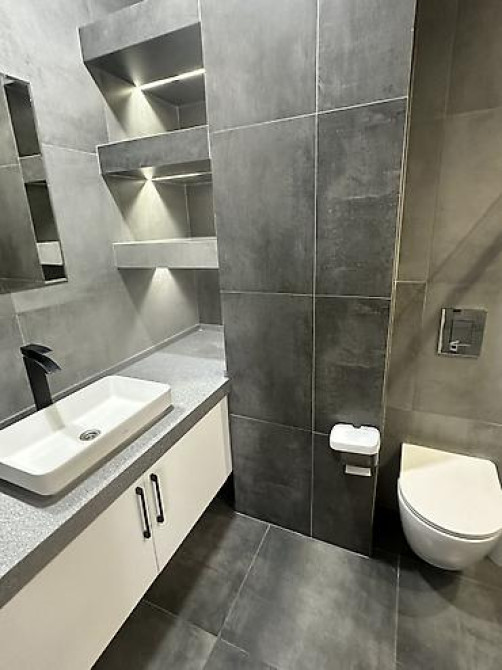 3 комнаты, 126 м², Элитка, 10 этаж, Евроремонт Бишкек - изображение 11