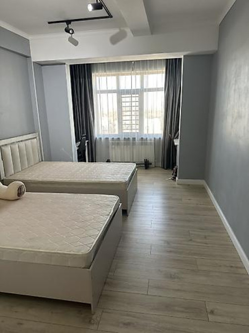 3 комнаты, 126 м², Элитка, 10 этаж, Евроремонт Бишкек - изображение 12