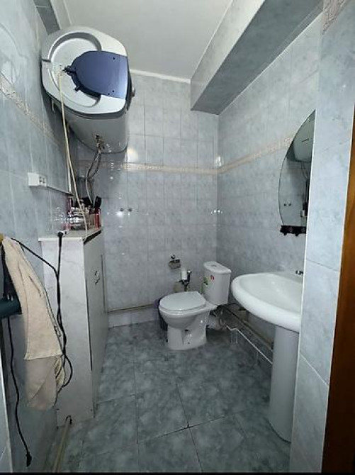 3 комнаты, 128 м², Индивидуалка, 1 этаж, Евроремонт Бишкек - изображение 10