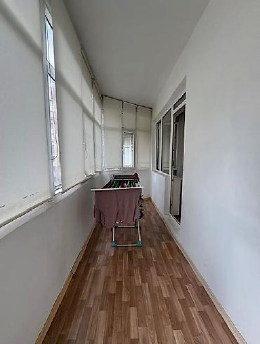 3 комнаты, 128 м², Индивидуалка, 1 этаж, Евроремонт Бишкек - изображение 9