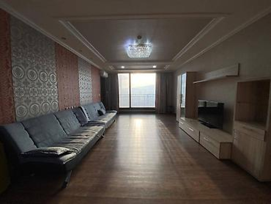 3 комнаты, 123 м², Элитка, 17 этаж, Евроремонт Бишкек - изображение 5