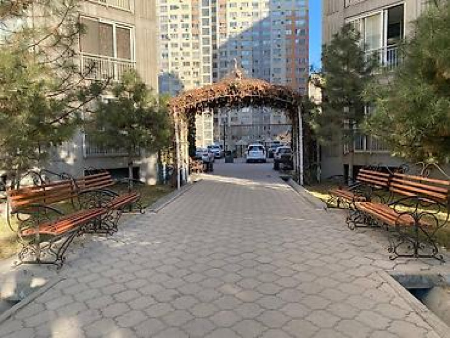 3 комнаты, 123 м², Элитка, 17 этаж, Евроремонт Бишкек - изображение 19