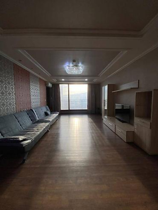 3 комнаты, 123 м², Элитка, 17 этаж, Евроремонт Бишкек - изображение 3