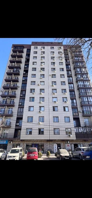 4 комнаты, 121 м², Элитка, 2 этаж, Евроремонт Бишкек - изображение 2