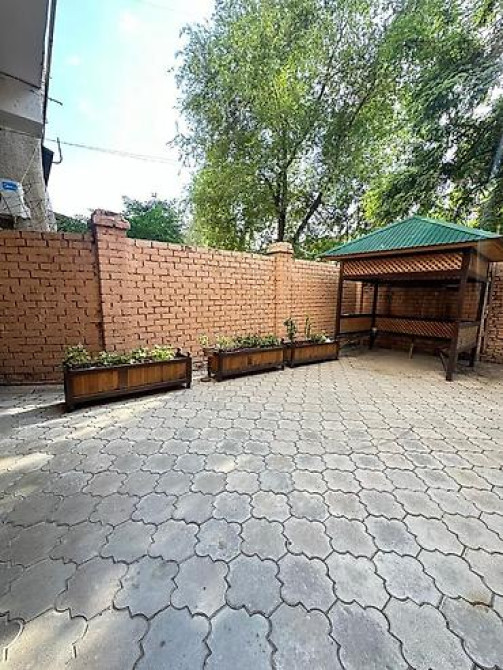 4 комнаты, 146 м², Элитка, 7 этаж, Евроремонт Бишкек - изображение 4