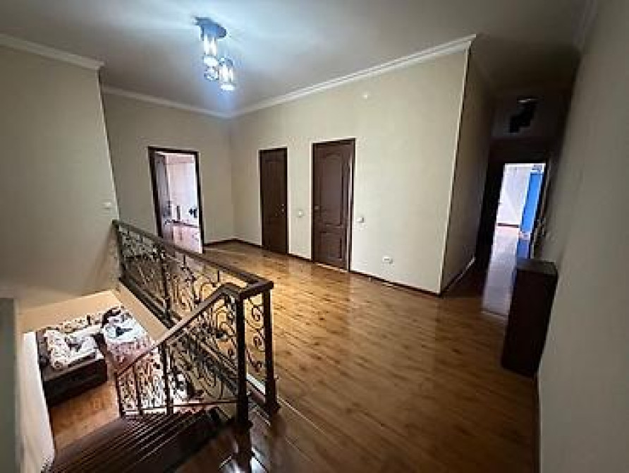 4 комнаты, 146 м², Элитка, 7 этаж, Евроремонт Бишкек - изображение 11