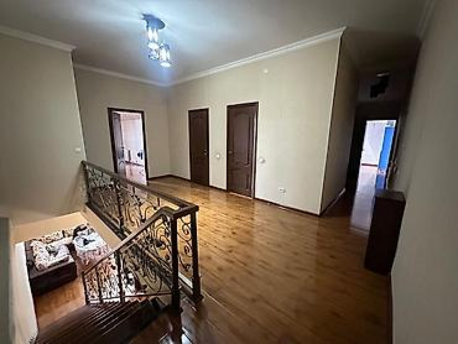 4 комнаты, 146 м², Элитка, 7 этаж, Евроремонт Бишкек - изображение 5