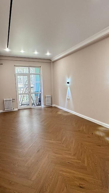 4 комнаты, 128 м², Индивидуалка, 1 этаж, Евроремонт Бишкек - изображение 9