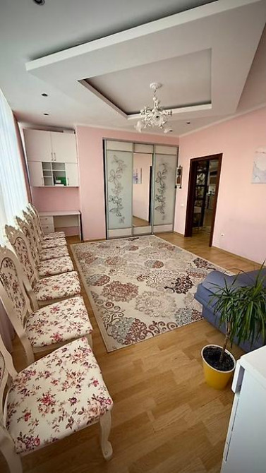 3 комнаты, 138 м², Элитка, 3 этаж, Евроремонт Бишкек - изображение 8