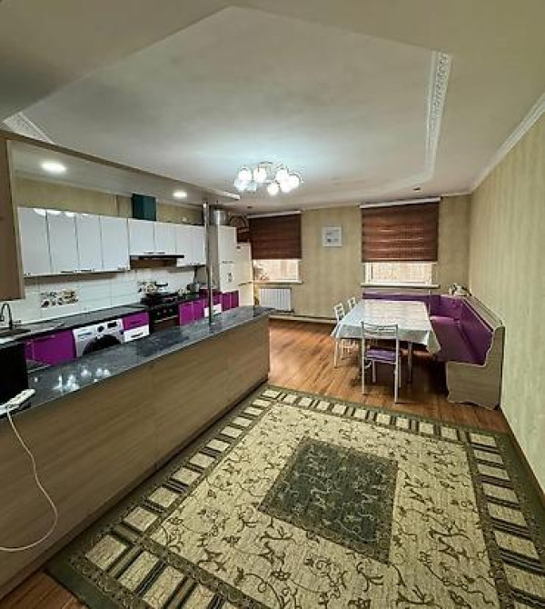3 комнаты, 120 м², Индивидуалка, 2 этаж, Евроремонт Бишкек - изображение 2