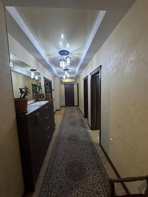 4 комнаты, 122 м², Индивидуалка, 2 этаж, Евроремонт Бишкек - изображение 7