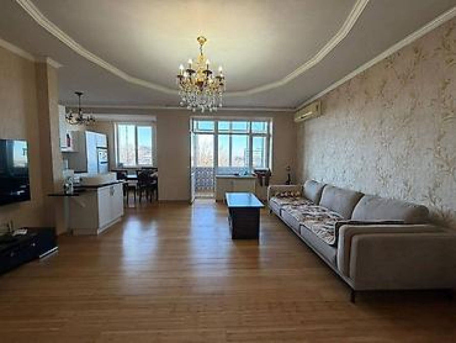 4 комнаты, 143 м², Элитка, 7 этаж, Евроремонт Бишкек - изображение 3