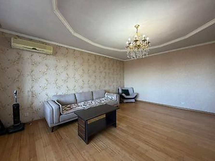 4 комнаты, 143 м², Элитка, 7 этаж, Евроремонт Бишкек - изображение 2
