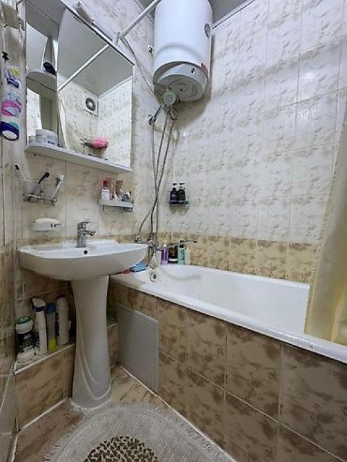 2 комнаты, 52 м², 105 серия, 1 этаж, Косметический ремонт Бишкек - изображение 8