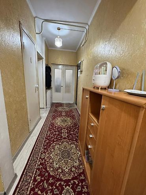 2 комнаты, 52 м², 105 серия, 1 этаж, Косметический ремонт Бишкек - изображение 2