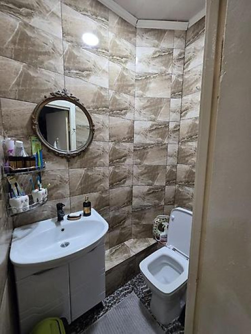 2 комнаты, 50 м², 105 серия, 3 этаж, Косметический ремонт Бишкек - изображение 9