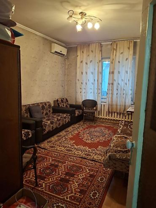 2 комнаты, 50 м², 105 серия, 5 этаж, Старый ремонт Бишкек - изображение 1