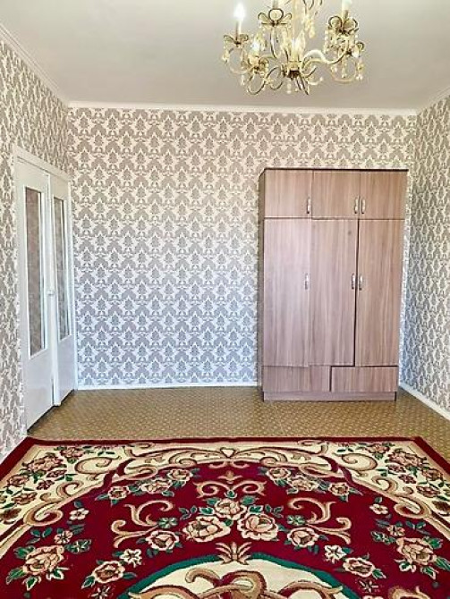 1 комната, 50 м², 105 серия, Косметический ремонт Бишкек - изображение 2