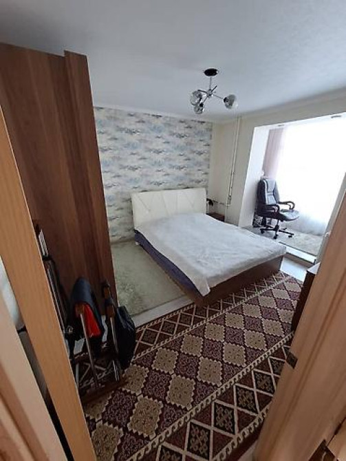 2 комнаты, 52 м², Индивидуалка, 5 этаж, Косметический ремонт Бишкек - изображение 3
