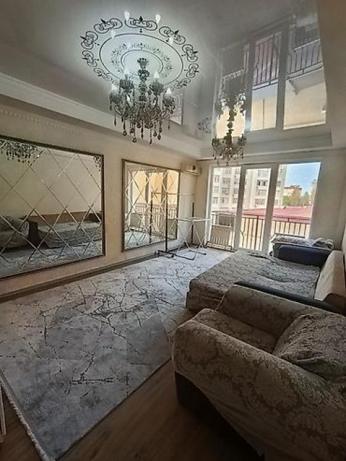 2 комнаты, 51 м², Элитка, 3 этаж, Старый ремонт Бишкек - изображение 1