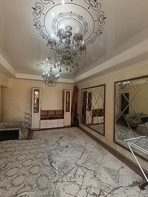 2 комнаты, 51 м², Элитка, 3 этаж, Старый ремонт Бишкек - изображение 2