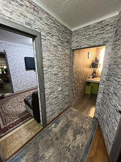 3 комнаты, 50 м², Индивидуалка, 2 этаж, Косметический ремонт Бишкек - изображение 13
