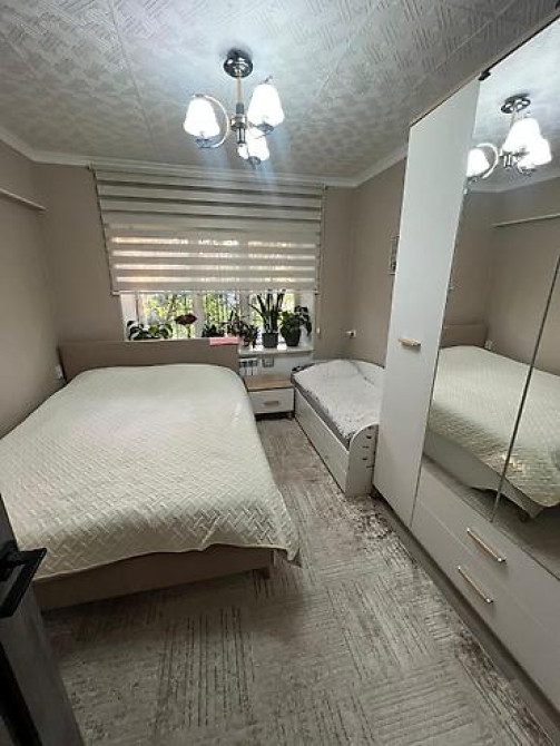 3 комнаты, 50 м², Индивидуалка, 2 этаж, Косметический ремонт Бишкек - изображение 1