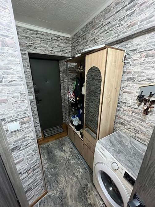 3 комнаты, 50 м², Индивидуалка, 2 этаж, Косметический ремонт Бишкек - изображение 14
