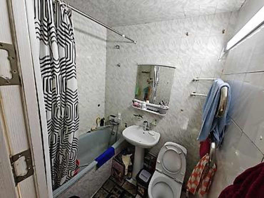 2 комнаты, 50 м², 104 серия, 2 этаж, Косметический ремонт Бишкек - изображение 4