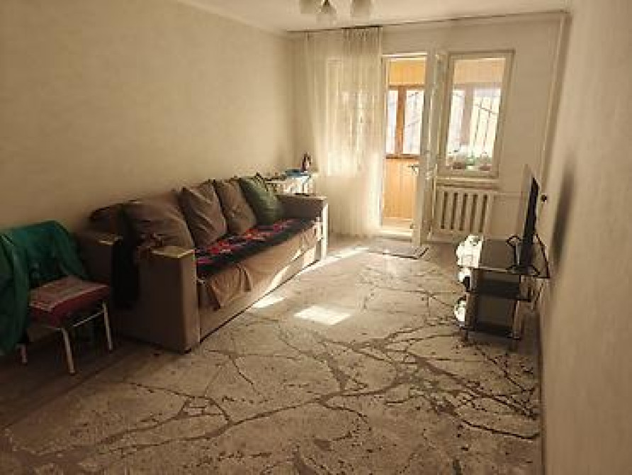 2 комнаты, 50 м², 104 серия, 2 этаж, Косметический ремонт Бишкек - изображение 1