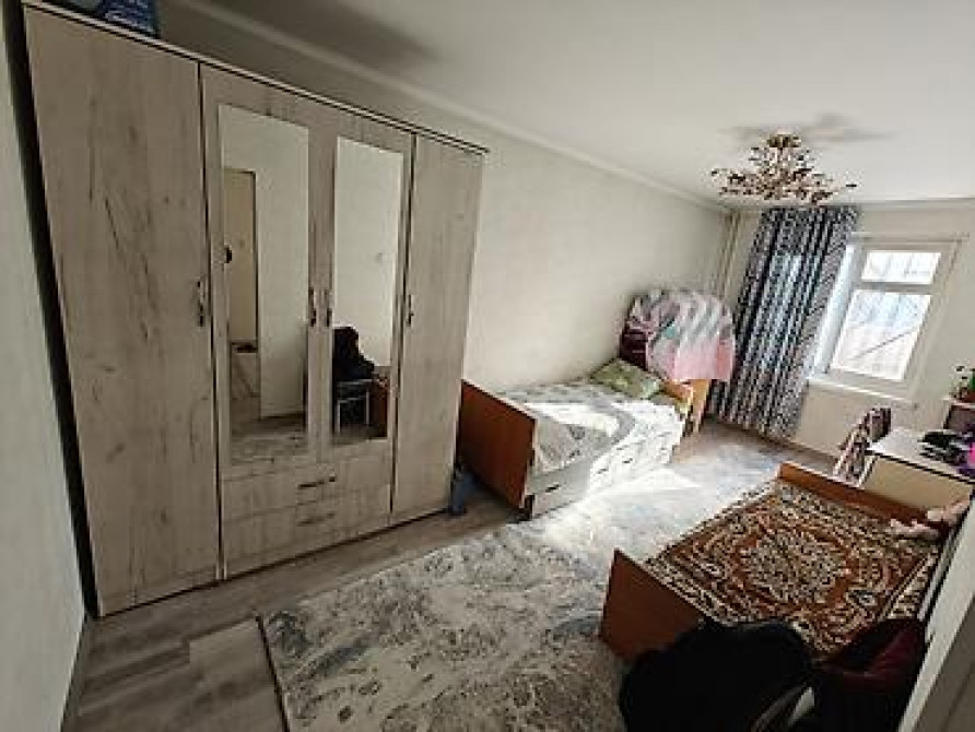 2 комнаты, 50 м², 104 серия, 2 этаж, Косметический ремонт Бишкек - изображение 2