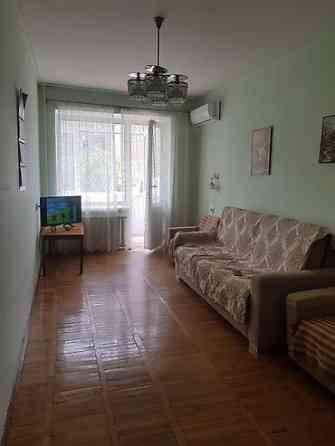 2 комнаты, 50 м², Индивидуалка, 2 этаж, Старый ремонт Бишкек