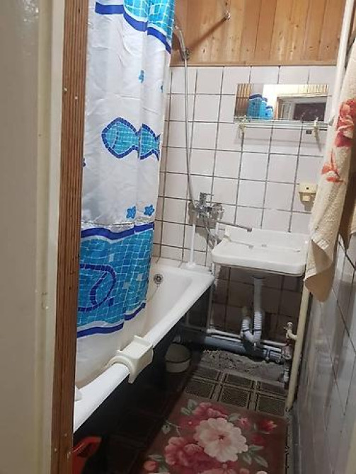 2 комнаты, 50 м², Индивидуалка, 2 этаж, Старый ремонт Бишкек - изображение 9