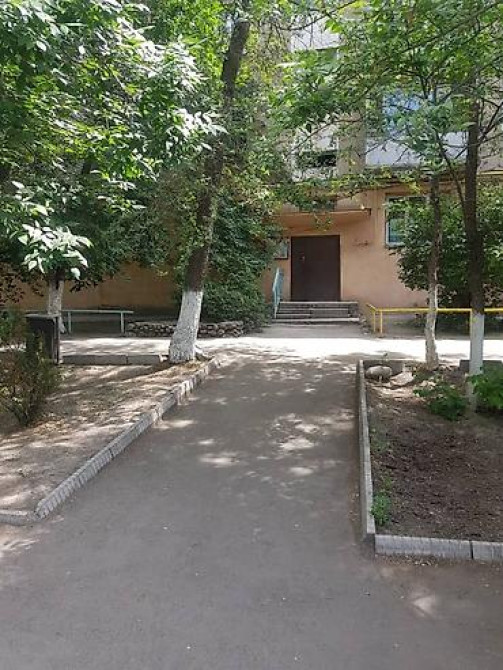 2 комнаты, 50 м², Индивидуалка, 2 этаж, Старый ремонт Бишкек - изображение 13