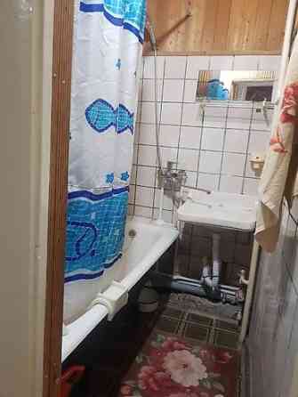 2 комнаты, 50 м², Индивидуалка, 2 этаж, Старый ремонт Бишкек