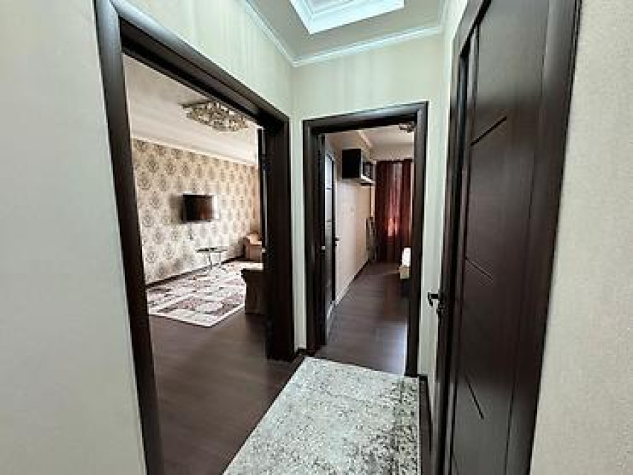 2 комнаты, 53 м², Элитка, 7 этаж, Старый ремонт Бишкек - изображение 14