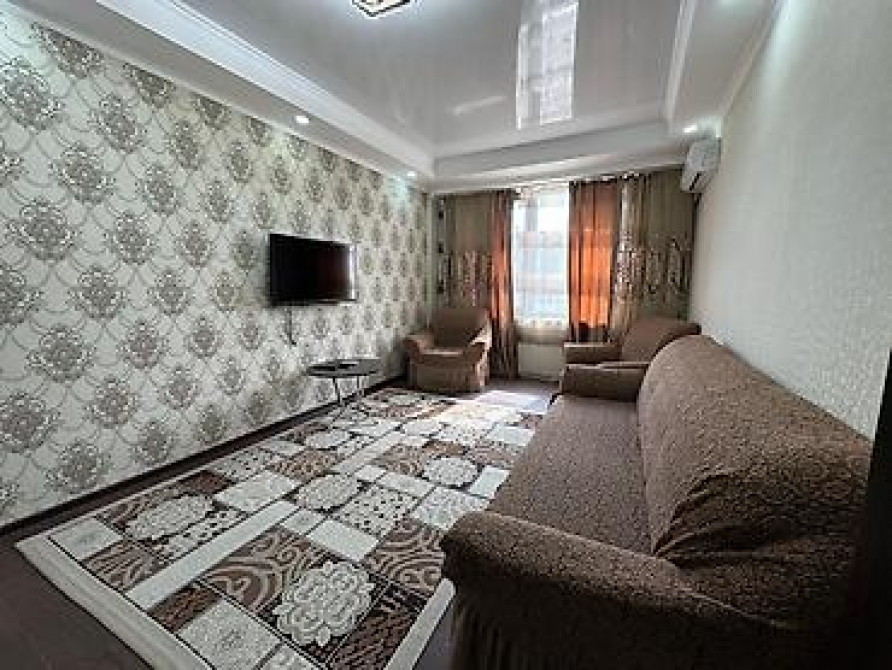 2 комнаты, 53 м², Элитка, 7 этаж, Старый ремонт Бишкек - изображение 6